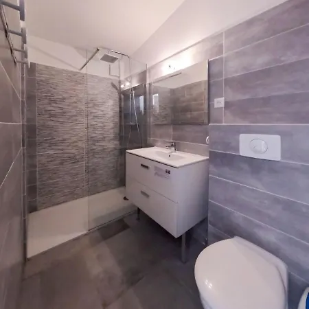 Dentice By Interhome