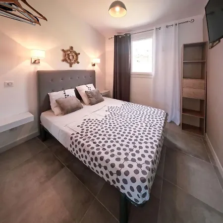 Dentice By Interhome * Sari-Solenzara