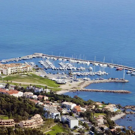 Dentice By Interhome Sari-Solenzara