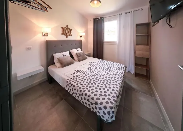 Dentice By Interhome * Sari-Solenzara